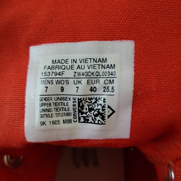 Converse Chuck Taylor All-Star Shield Hi-Tops - Picture 9 of 12